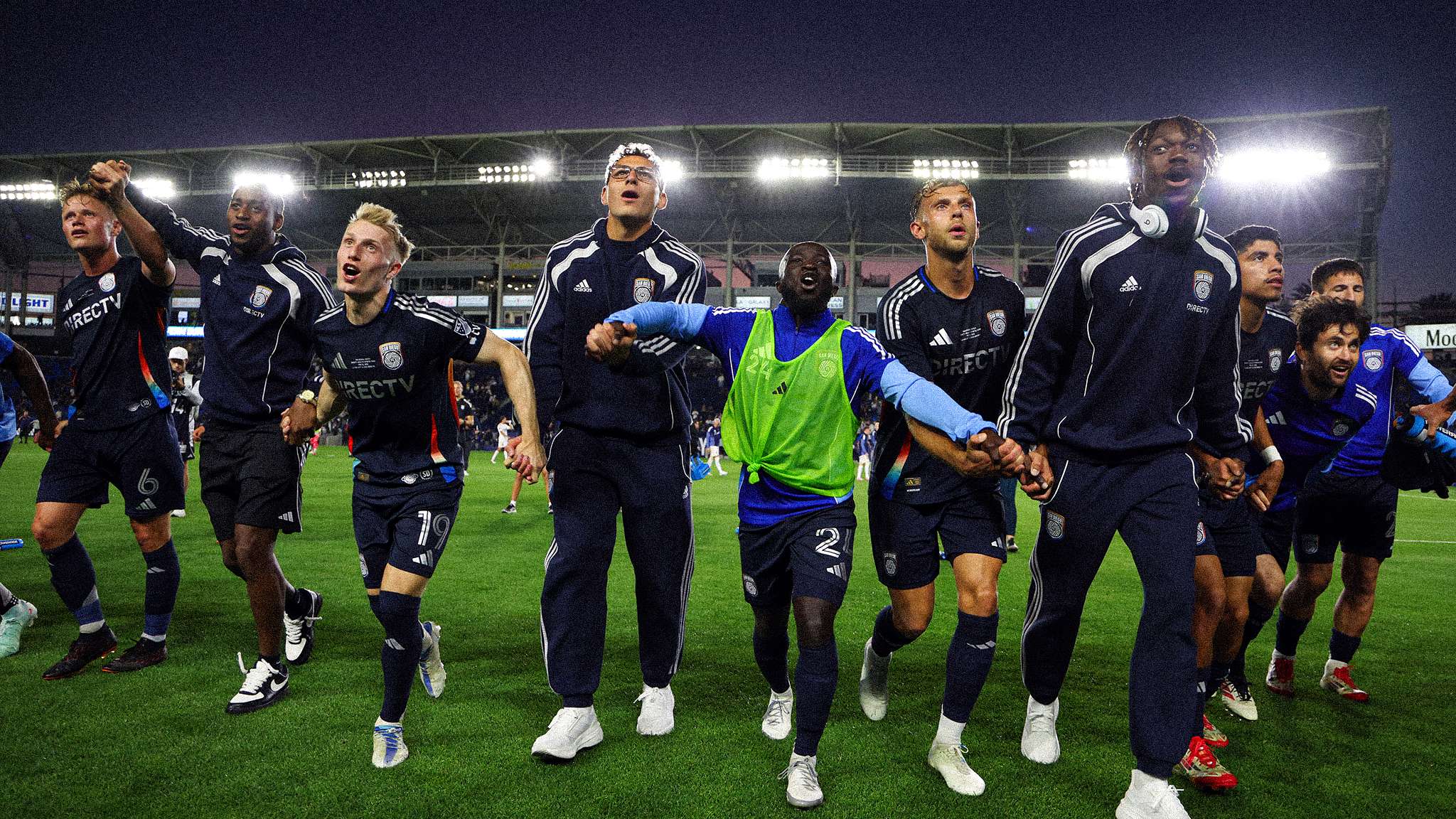 多个小国运 多个小国运