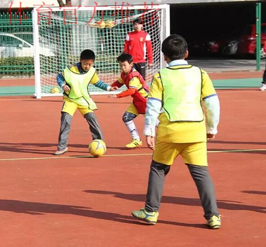 中国五人制足球国家队走进常熟市塔前小学 中国五人制足球国家队走进常熟市塔前小学